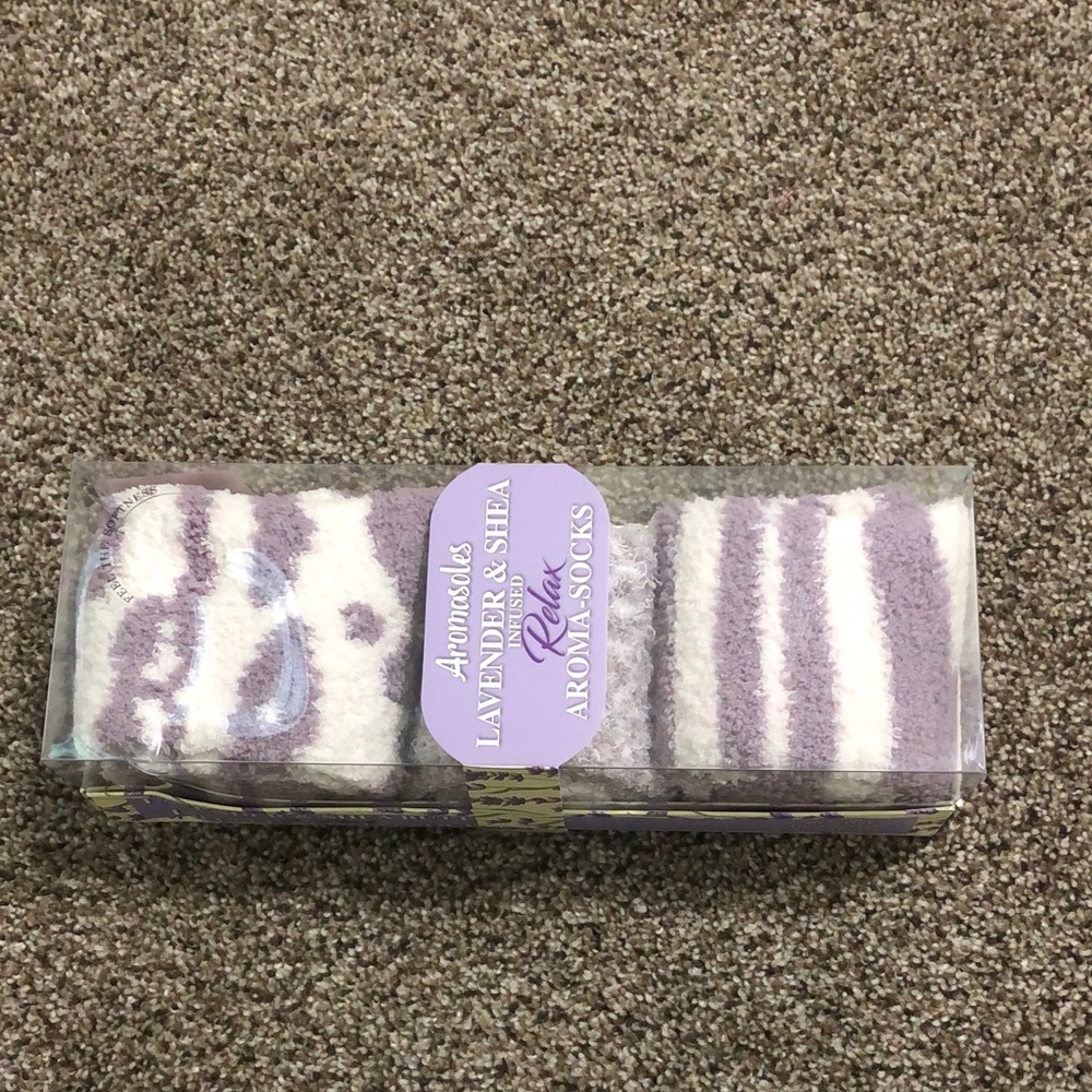 Purple and White Aromasocks